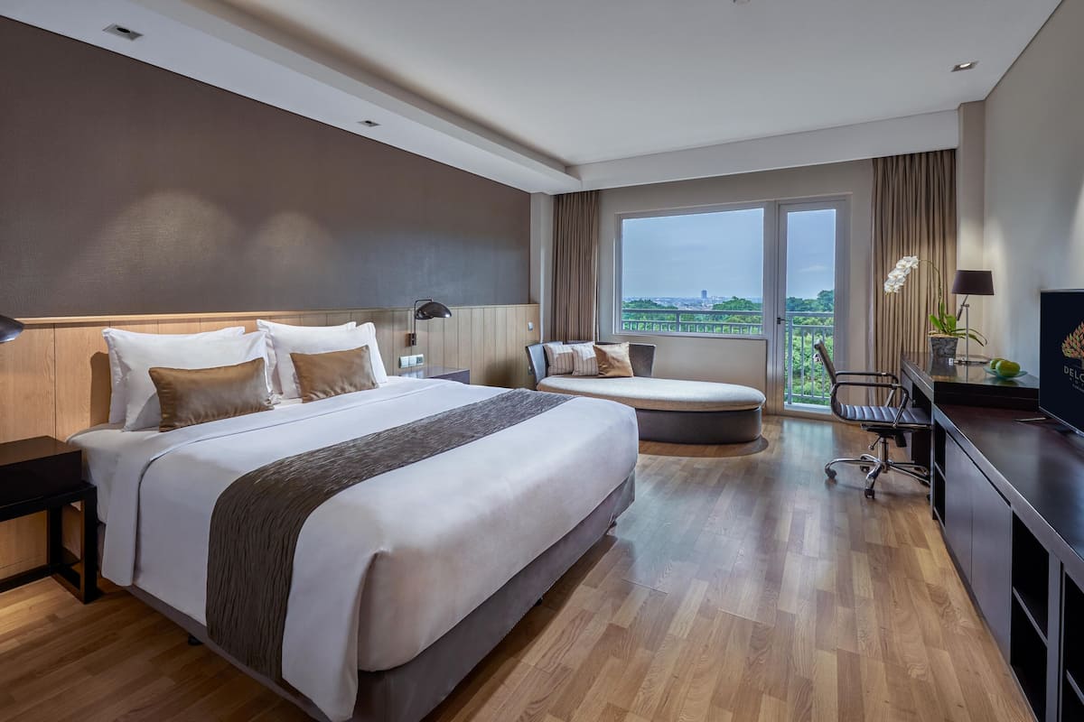 1 bedroom, in-room safe, desk, soundproofing