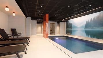 Indoor pool, open 7:00 AM to 10:00 PM, free cabanas, sun loungers
