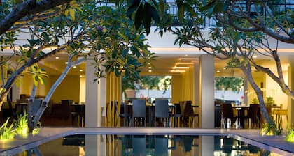 Hotel Santika Kuta Bali