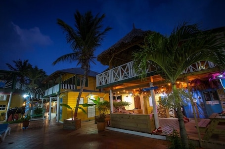 Exterior. Rancho El Sobrino