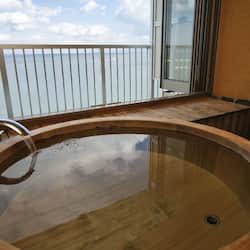 Baignoire relaxante profonde