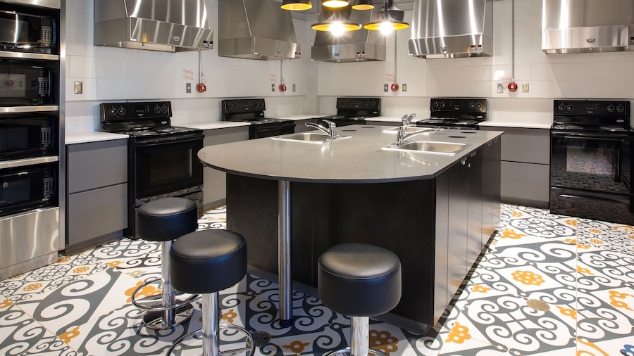 ZUM Auberge d'été - Résidences de l'Université de Montréal