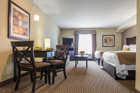 Mainstay Suites Winnipeg - Image 29