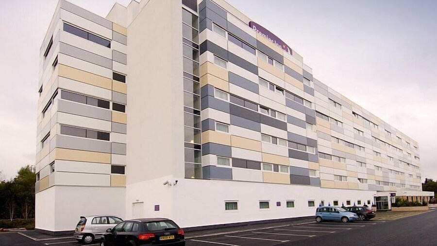 Premier Inn Manchester M56/J6 Runger Lane South