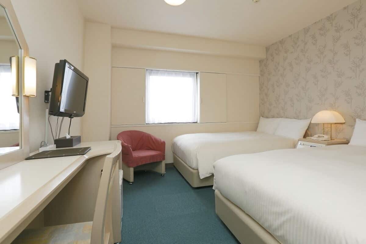 Desk, WiFi (free), bed sheets
