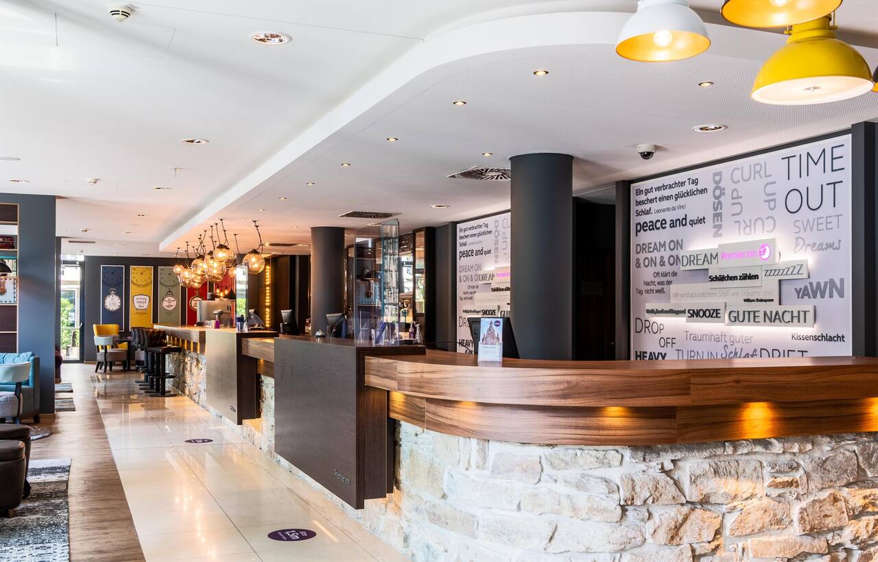 Premier Inn Dresden City Centre