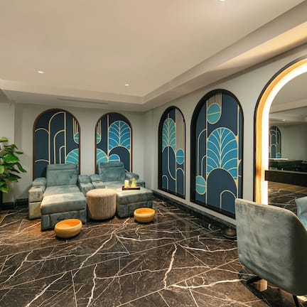 Body treatments, aromatherapy, hot stone massages, deep-tissue massages