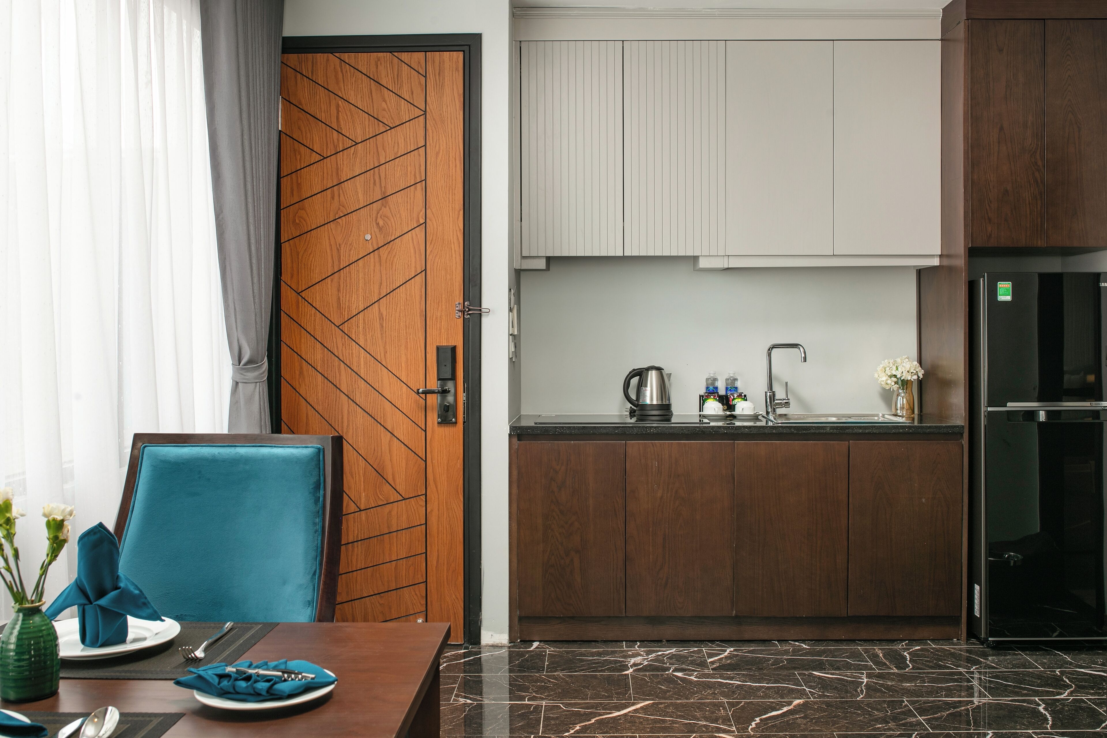 Foto - MAY DE VILLE Lakeside Hotel