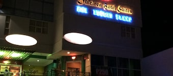 Dulcinea Hotel and Suites