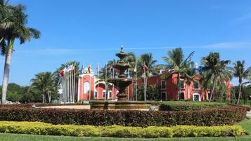 Ngoại thất
