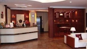 Reception - Baolong Homelike Shanghai Youyi Branch (Shanghai)