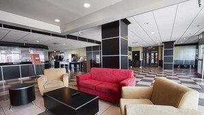 Unclassified image, 3 of 39, button - Travelodge by Wyndham Avenel Woodbridge (Avenel)