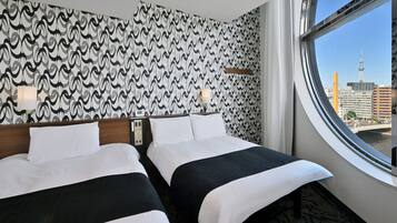 Design Twin Room, Non Smoking, River View | Desk, free WiFi, bed sheets