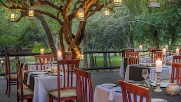 Aamiainen, lounas ja illallinen