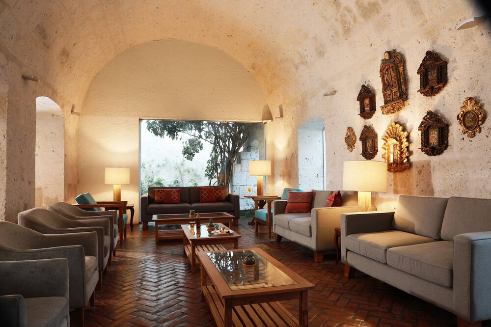 Hotel San Agustin Posada del Monasterio