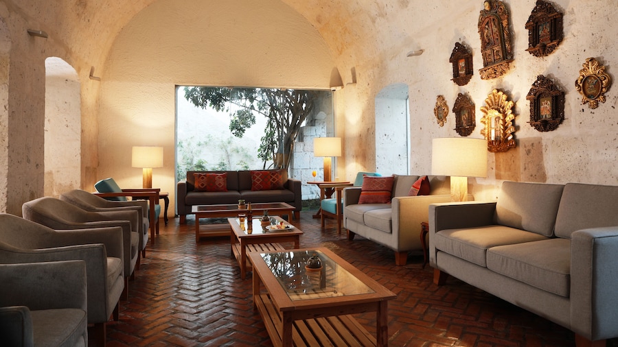 Hotel San Agustin Posada del Monasterio