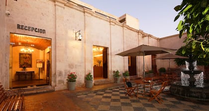 Hotel San Agustin Posada del Monasterio
