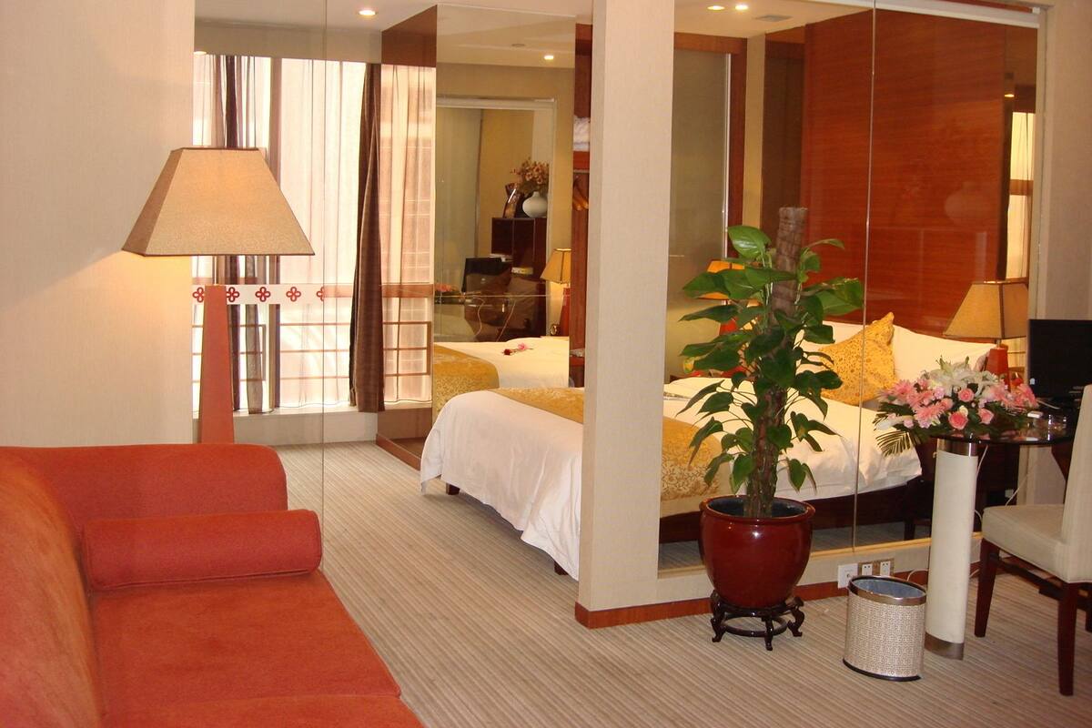 Superior Suite