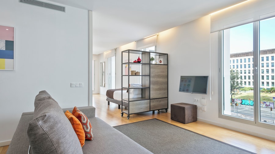 Lugaris Beach - Apartments