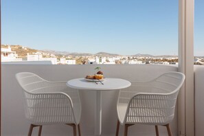 Premier Room | Balcony - Margo Studios (Naxos)