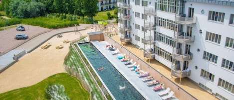 Seasonal outdoor pool
