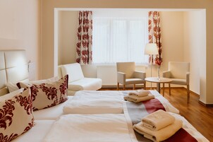 Doppelzimmer | Schreibtisch, kostenloses WLAN, Bettwäsche