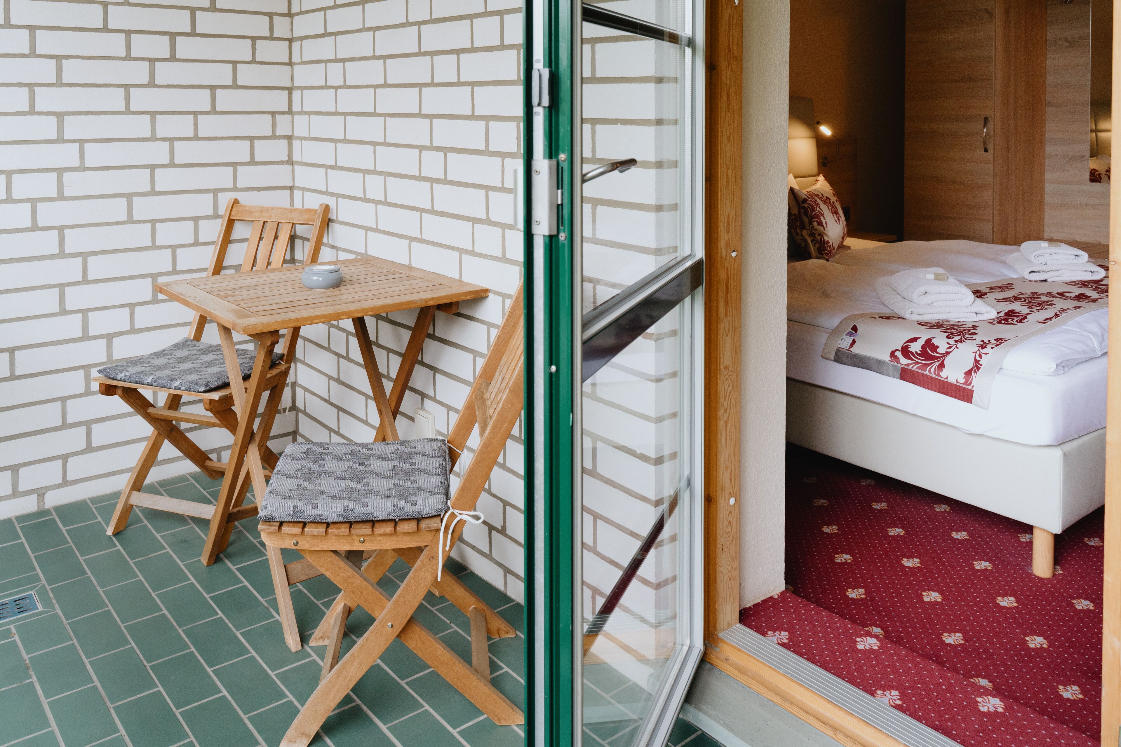 double room, balcony | 1 bedroom, desk, free wifi, bed sheets