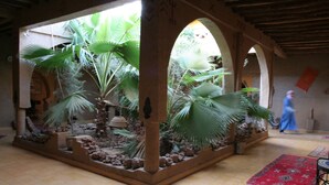 Courtyard - Kasbah Mohayut (Taouz)