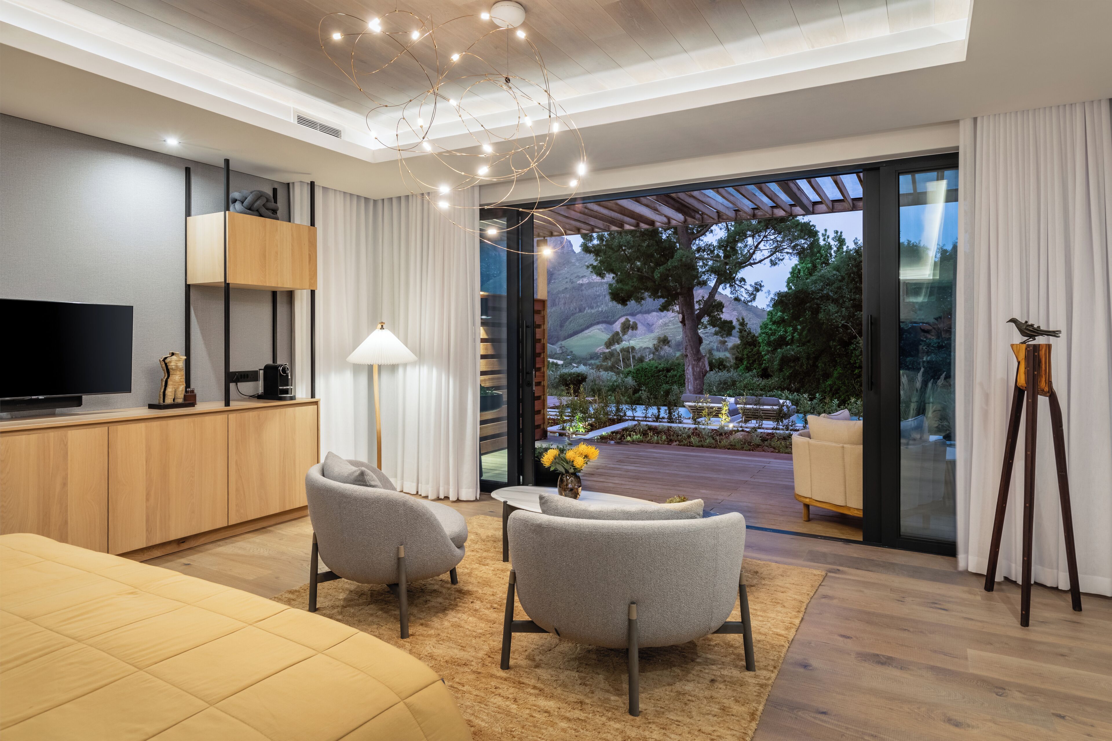 1 bedroom, premium bedding, pillowtop beds, minibar