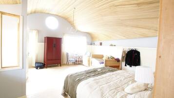 1 bilik tidur, katil Select Comfort, meja, seterika/papan seterika