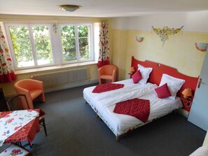 舒適雙人房 | 免費 Wi-Fi