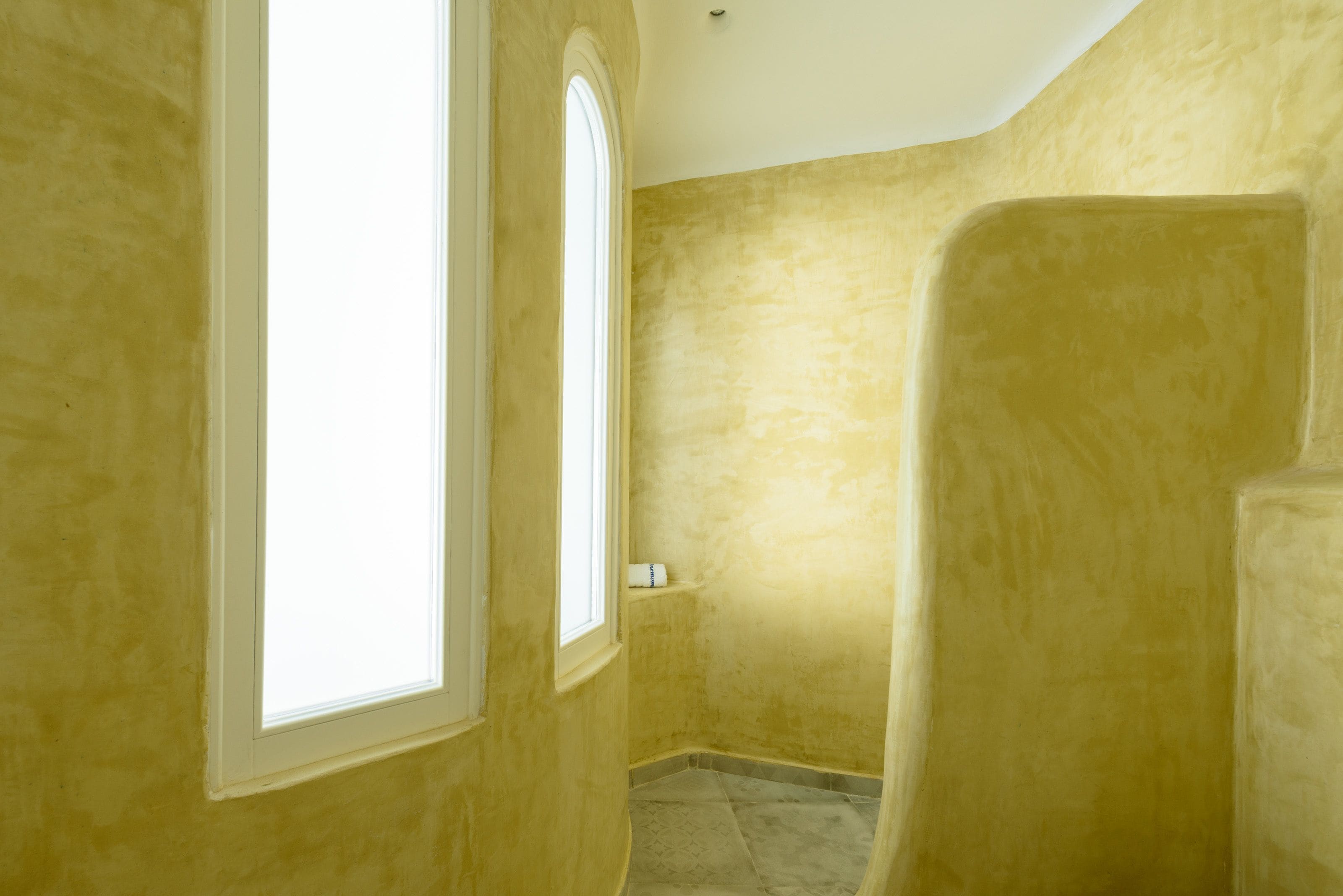 superior studio, hot tub | bathroom shower