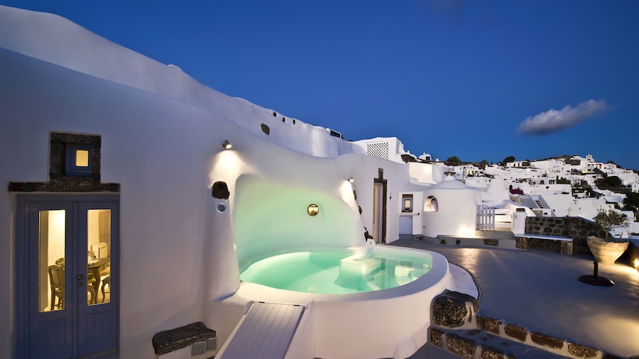 Anemomilos Hotel & Apartments