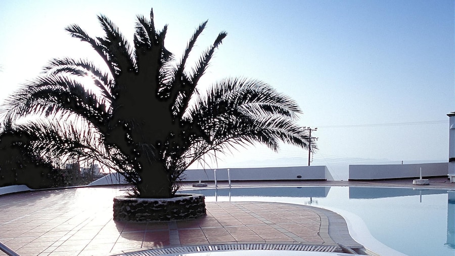 Anemomilos Hotel & Apartments