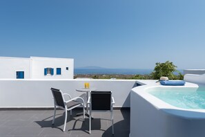 Studio – superior, spabadekar, delvis sjøutsikt | Utsikt fra rommet