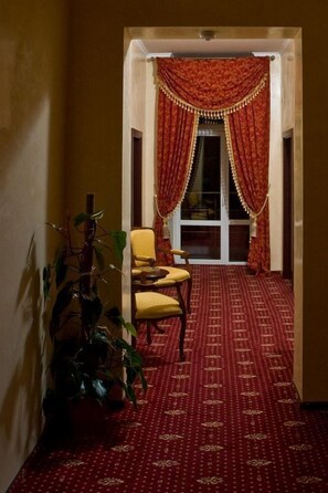 Interior - Hotel Maryo (Ploiesti)