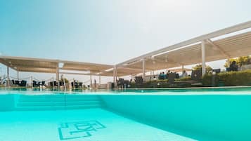 Udendørs pool