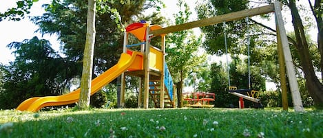 Children's play area - outdoor