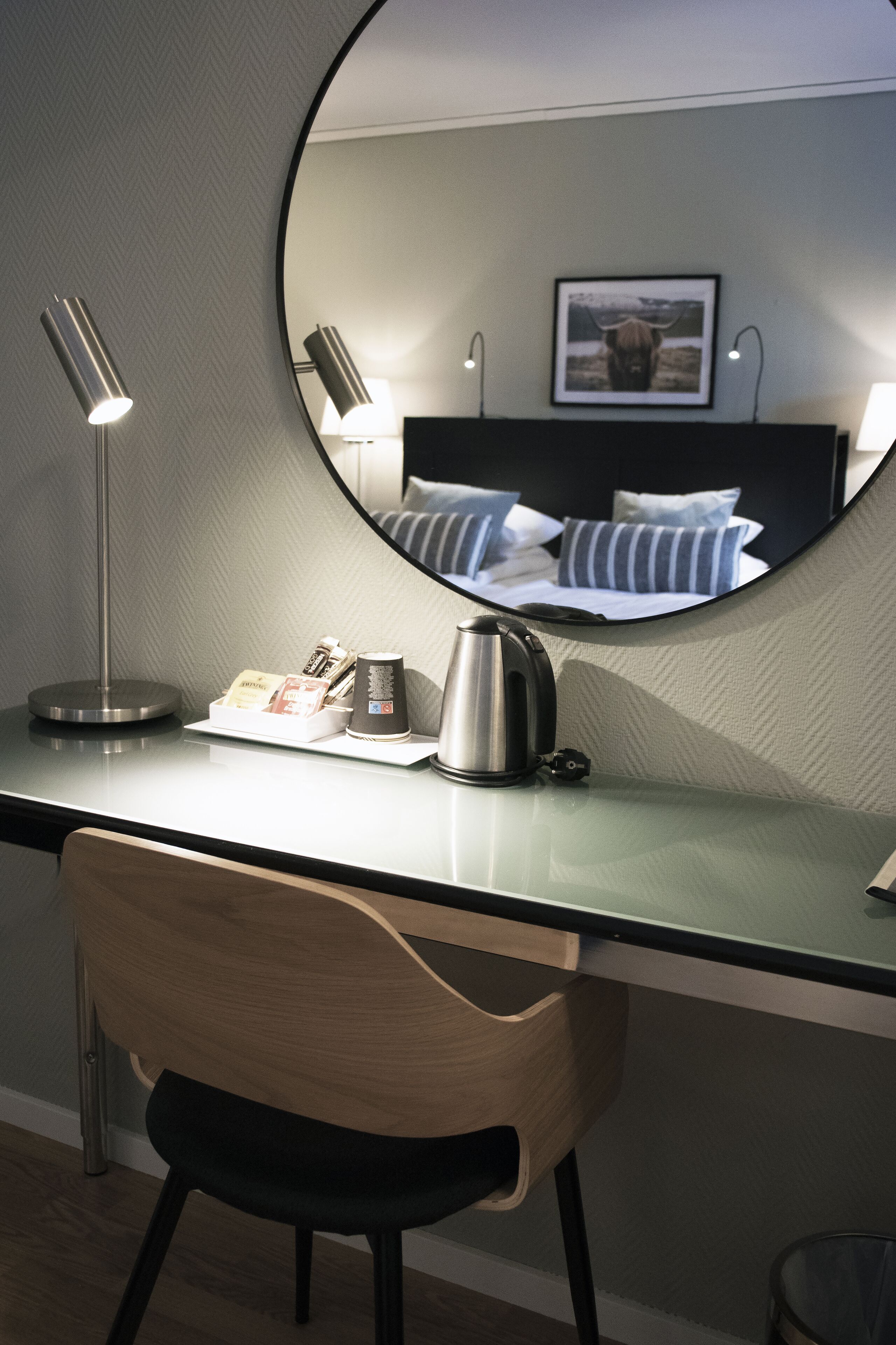 double room | in-room safe, desk, cots/infant beds, free wifi