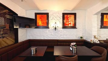 Esmorzar diari a la carta (5 EUR per persona)