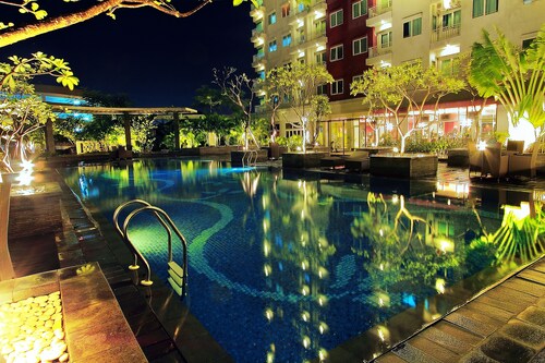 Solo Paragon Hotel & Residences