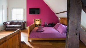 Triple Room Ensuite | 客房內保險箱、免費無線上網、床單