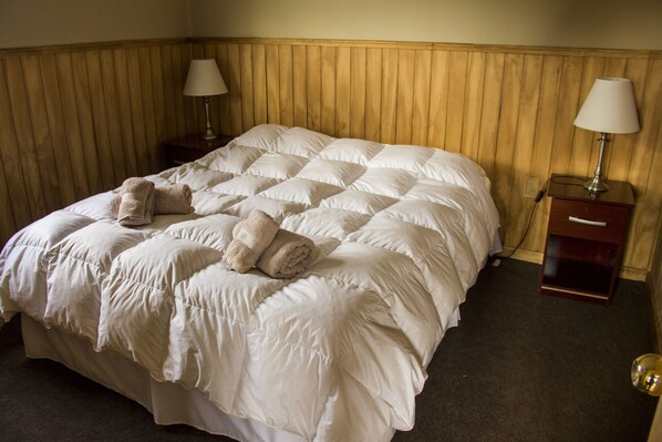 Room - Cabañas Lago Tyndall (Torres del Paine)