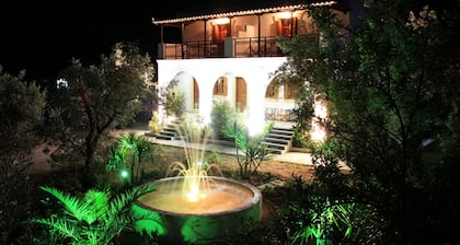Artemis Bungalows