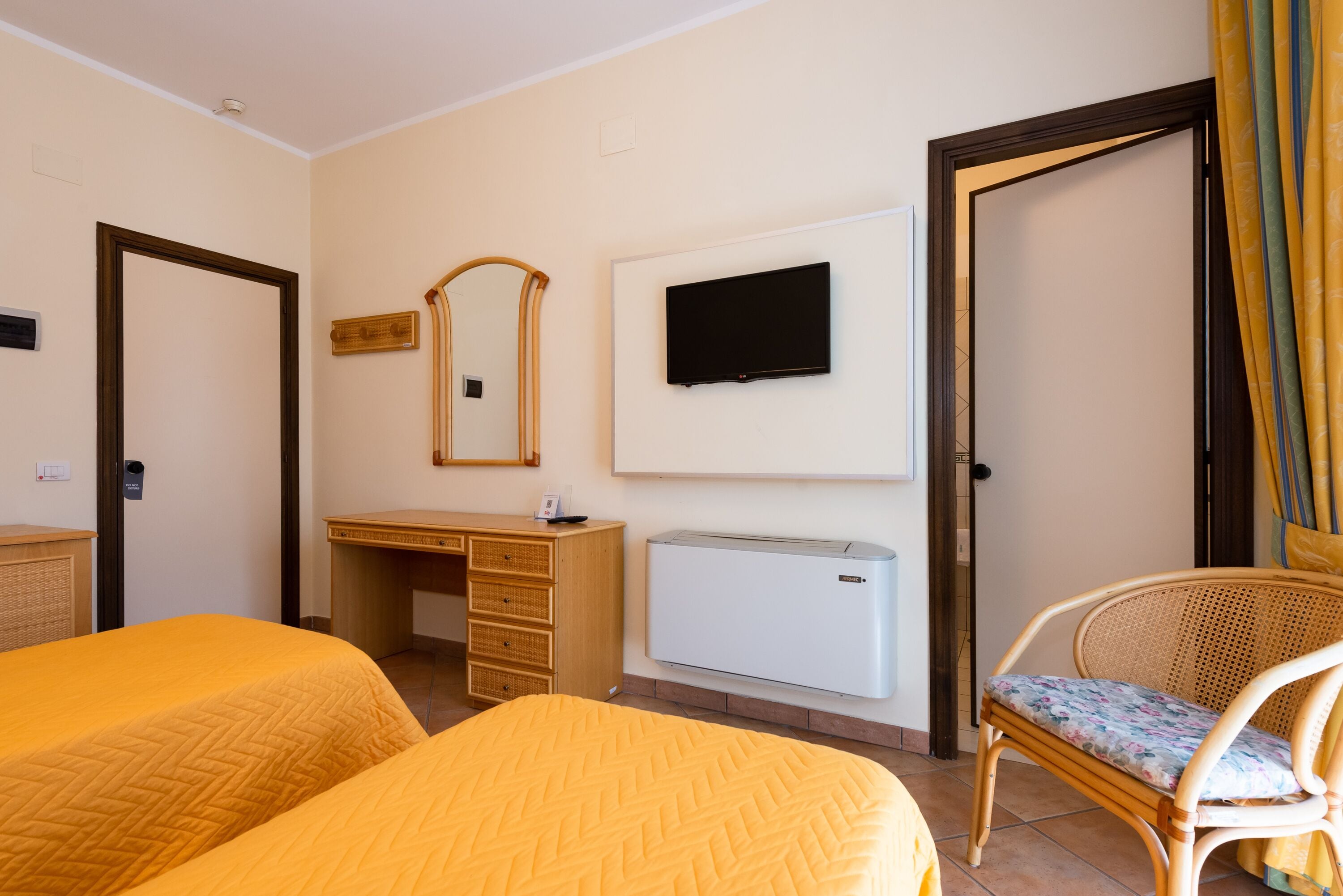 1 bedroom, minibar, in-room safe, free wifi