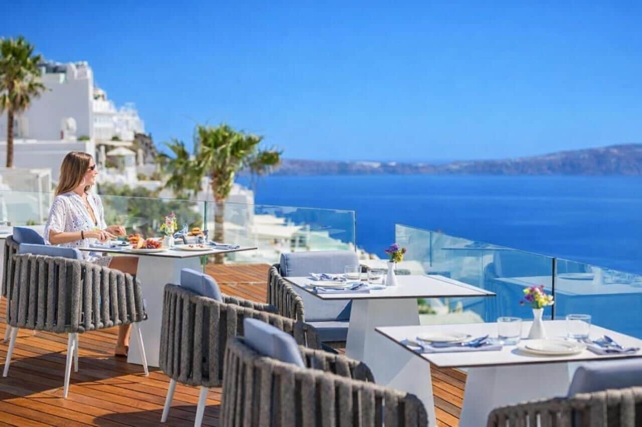 Photo - Sun Rocks Boutique Hotel | Caldera View Suites & Sunset Dining Experience