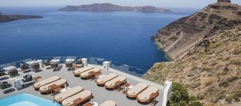 Sun Rocks Boutique Hotel