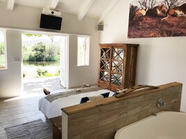 Superior Pool Facing | Vista do quarto