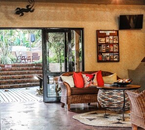 Khu tiếp khách ở sảnh