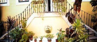 Oasis Backpackers' Mansion Lisboa